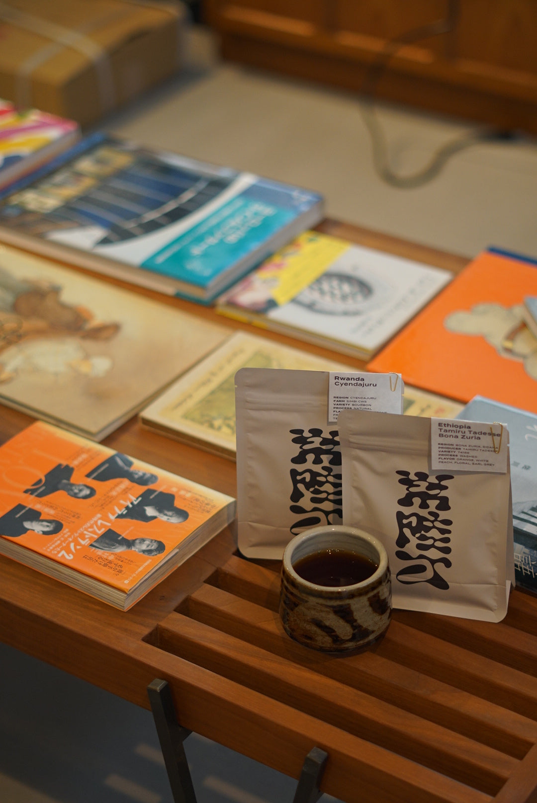 コーヒー定期便【送料無料】月150g/300g/600g 浅煎りスペシャルティ